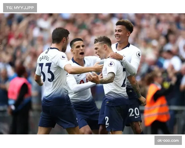 弗莱明梅开二度助伯恩利逆转狼队 展现球队顽强斗志与强烈求胜欲